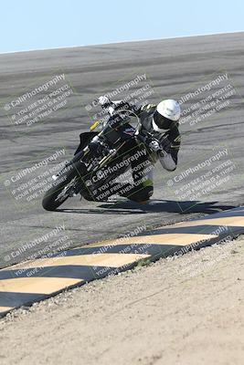 media/Oct-13-2025-Moto Forza (Mon) [[a66d839500]]/4-C Group/Session 2 (Bowl)/